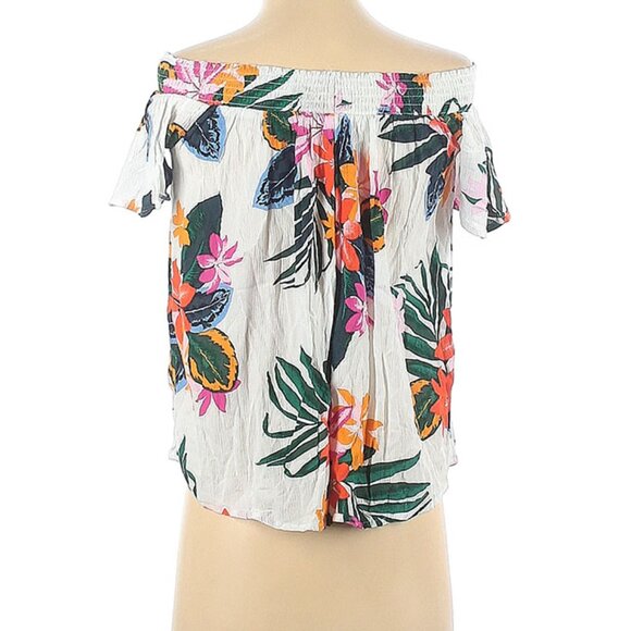 cute tropical top - Picture 2 of 4